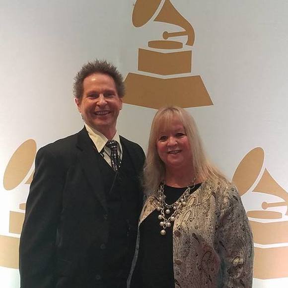 Meet your Posher, Jennifer - Picture 1 of 1